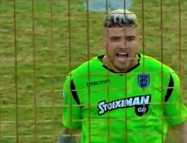 ΟΦΗ-ΠΑΟΚ: Σκηνές ντροπής με τον Πασχαλάκη να βρίζει και να προσβάλλει τους οπαδούς του ΟΦΗ (βίντεο)